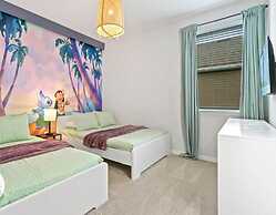 9 Bed 6.5 Bath Solara Resort 9 Bedroom Home by RedAwning