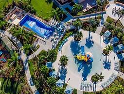 9 Bed 6.5 Bath Solara Resort 9 Bedroom Home by RedAwning