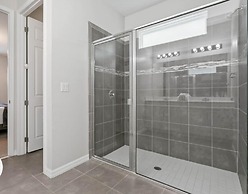 9 Bed 6.5 Bath Solara Resort 9 Bedroom Home by RedAwning