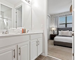 9 Bed 6.5 Bath Solara Resort 9 Bedroom Home by RedAwning