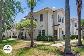 4 Bedroom Lucaya Village Townhouse by RedAwning