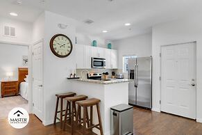 4 Bedroom Lucaya Village Townhouse by RedAwning