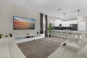 9 Bed Storey Lake Star Wars Dream Home 9 Bedroom Home by RedAwning