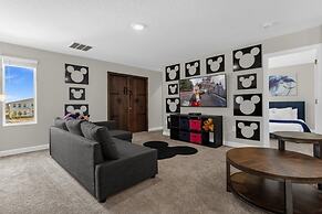 9 Bed Storey Lake Star Wars Dream Home 9 Bedroom Home by RedAwning