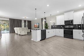 9 Bed Storey Lake Star Wars Dream Home 9 Bedroom Home by RedAwning