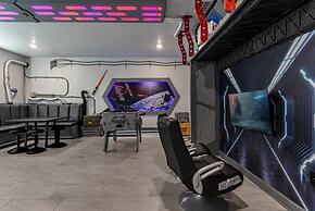 9 Bed Storey Lake Star Wars Dream Home 9 Bedroom Home by RedAwning