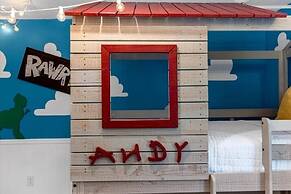 9 Bed Storey Lake Star Wars Dream Home 9 Bedroom Home by RedAwning