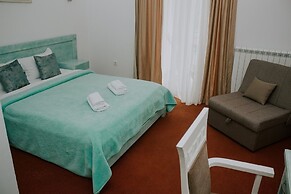 Hotel Serdar