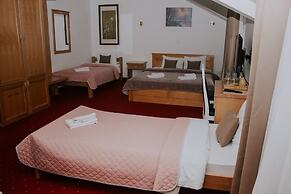 Hotel Serdar