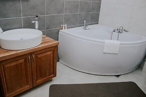 Hotel Serdar