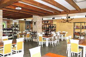 Hotel Serdar