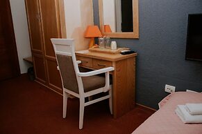 Hotel Serdar