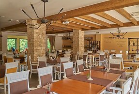 Hotel Serdar