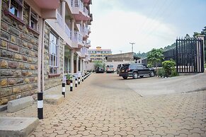 Glamour Apollo Hotel Webuye