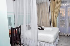 Glamour Apollo Hotel Webuye