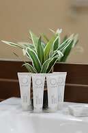 Apartment With 3 Rooms Bemowo by Renters