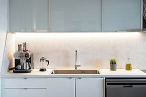 K Waterfront Residence In Mani