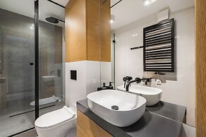 Fragola Apartments Artsquare