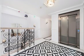 Fragola Apartments Artsquare