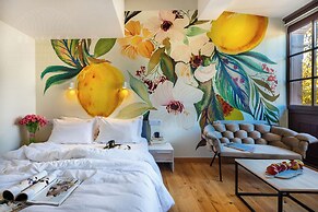 Fragola Apartments Artsquare