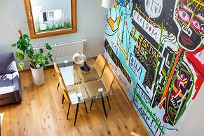 Fragola Apartments Artsquare