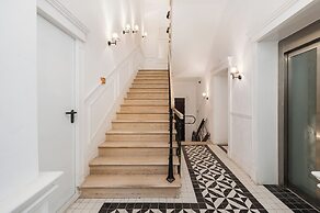 Fragola Apartments Artsquare