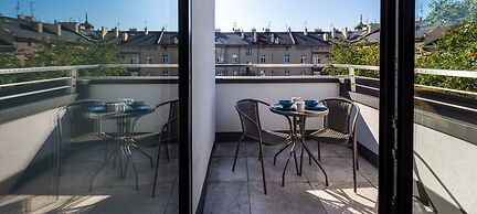 Fragola Apartments Artsquare