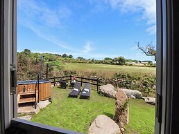 Bosulla Shepherds Hut