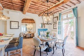 Villa Domus Francigena