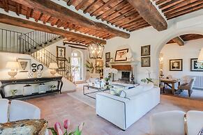 Villa Domus Francigena