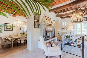 Villa Domus Francigena