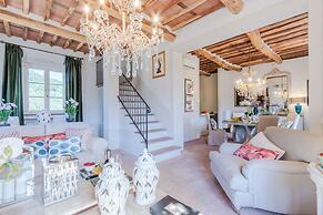 Villa Domus Francigena