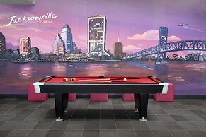 Tru by Hilton Jacksonville Airport I-95