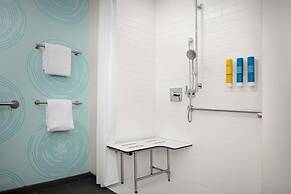 Tru by Hilton Jacksonville Airport I-95