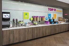 Tru by Hilton Jacksonville Airport I-95