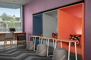 Tru by Hilton Jacksonville Airport I-95