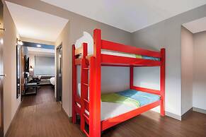 Tru By Hilton Destin