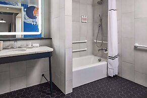 The Bankers Alley Hotel Nashville, Tapestry Collection By Hilton