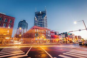 The Bankers Alley Hotel Nashville, Tapestry Collection By Hilton