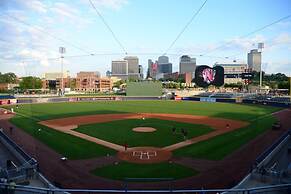 The Bankers Alley Hotel Nashville, Tapestry Collection By Hilton