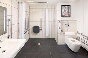 Hampton By Hilton Rochdale