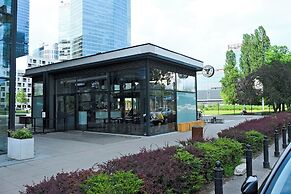 Aparthotel Warsaw Hub