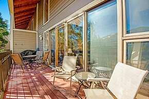 Remodeled and Oversized 2-bedroom Condo in West Keystone With Mountain