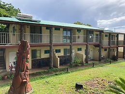 Hare Rapa Nui by Chez Joseph