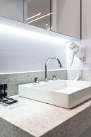 Charlie Alves Guimarães Pinheiros