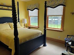 The Inn at Woodsong Acres