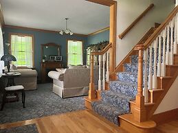 The Inn at Woodsong Acres