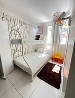 Hotel 1325
