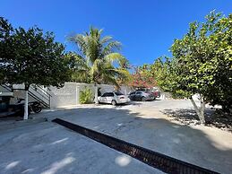 Hotel 1325