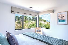 Coast Beachfront Retreat